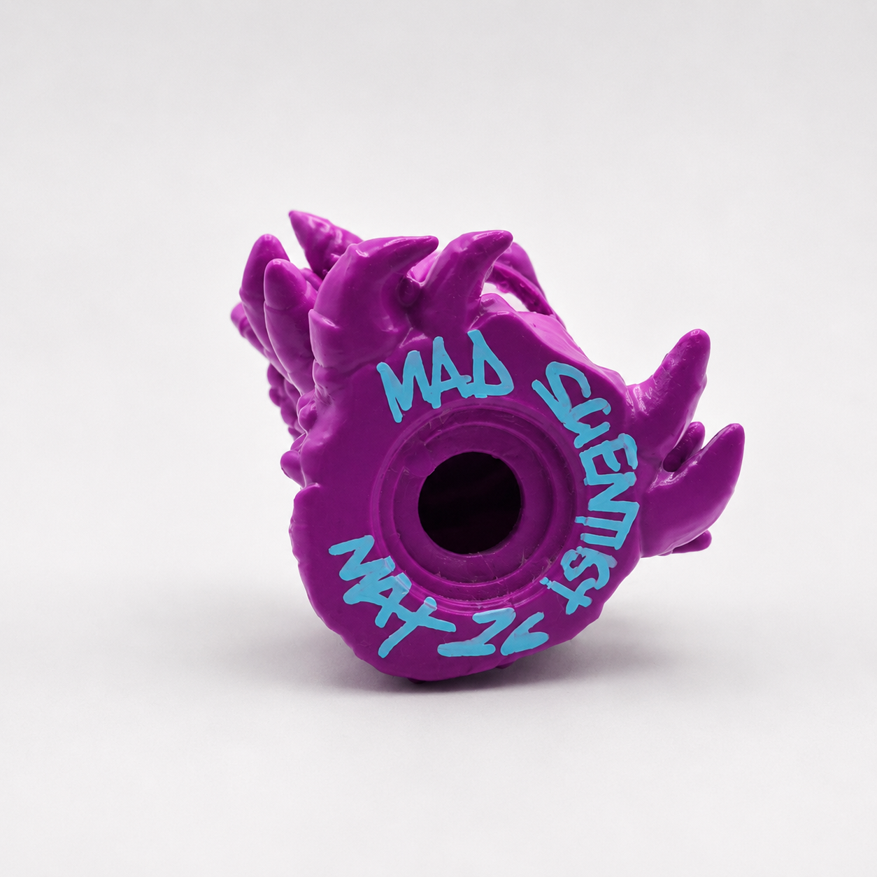 Mad Scientist - Test Shot Fang Violet série 2 - Signé par Mat